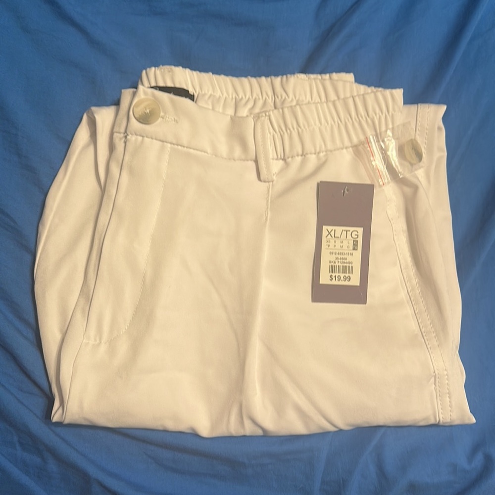 White pants - Picture 3 of 3